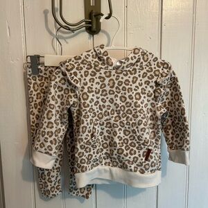 Lila & jack 9/12m brown Leopard Print 2pc lounge set of Hoodie and leggings